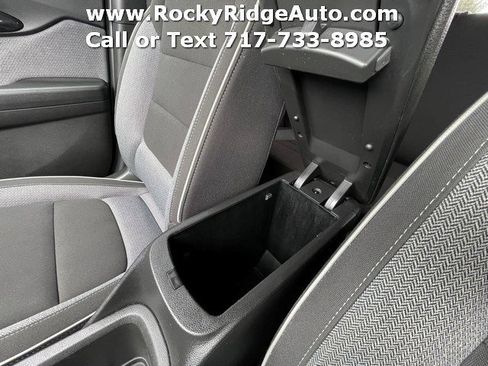 Used 2023 Chevrolet TrailBlazer LT w/ Convenience Package image 13