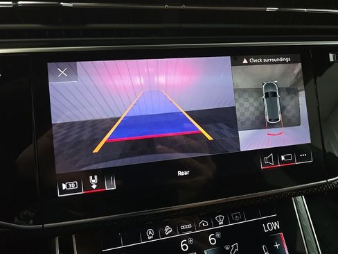 Used 2022 Audi SQ8 Prestige AWD/4WD image 19