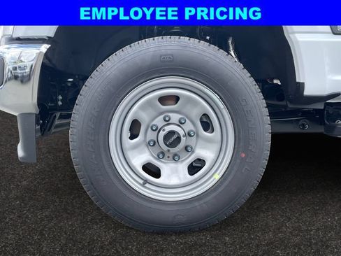 New 2026 Ford F350 XL AWD/4WD image 13
