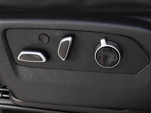 Used 2024 GMC Sierra 2500 Denali Ultimate image 21