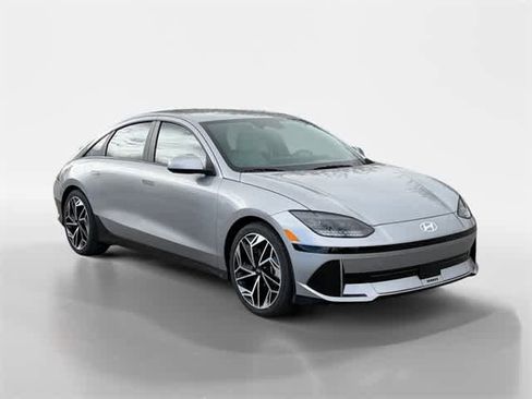 Certified 2023 Hyundai Ioniq 6 SEL w/ Cargo Package image 12