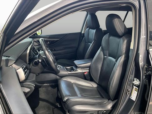 Used 2023 Subaru Outback Touring XT AWD/4WD image 8