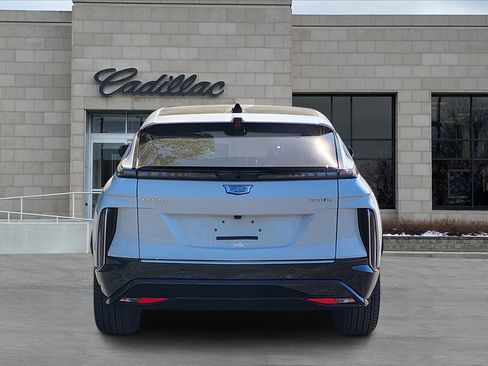 New 2026 Cadillac Lyriq Signature Luxury image 6