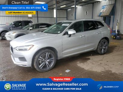 Used 2019 Volvo XC60 T6 Momentum w/ Premium Package