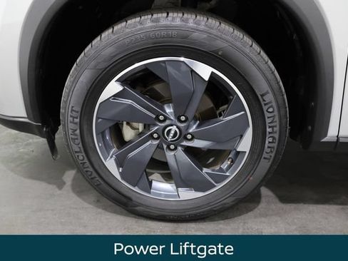 Certified 2024 Nissan Rogue SV AWD/4WD image 9