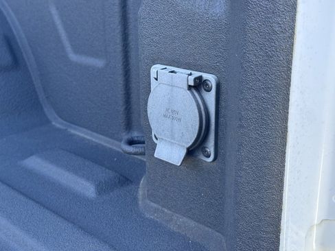 Used 2024 Chevrolet Silverado 1500 LTZ image 41