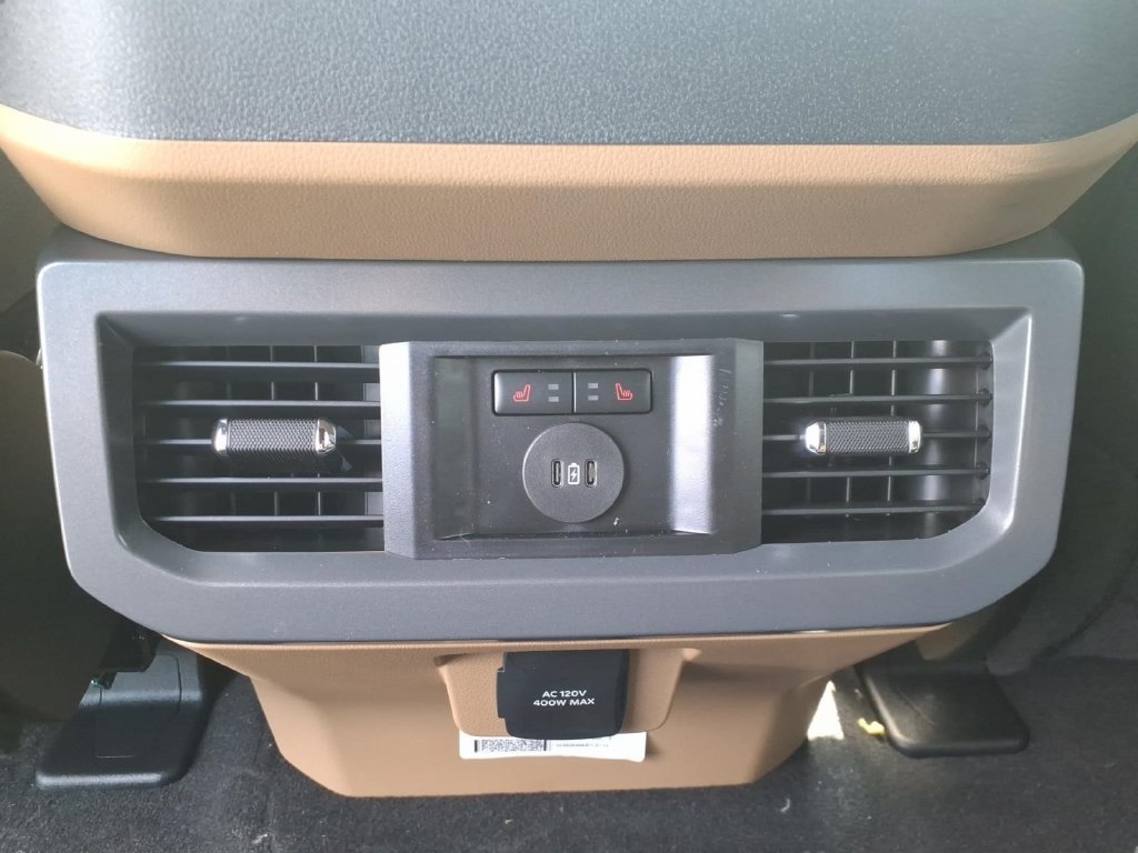 New 2026 Ford F350 Lariat w/ Lariat Premium Package AWD/4WD image 16