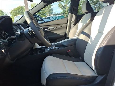 Used 2025 INFINITI QX55 Luxe w/ Cargo Package AWD/4WD image 14