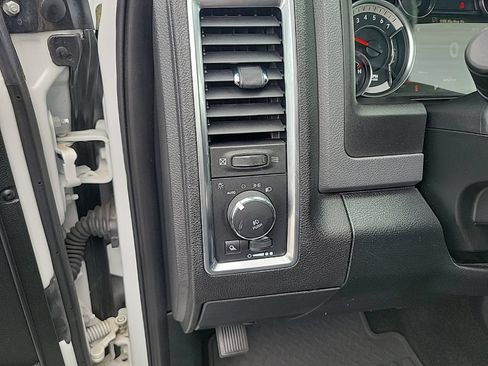 Used 2018 RAM 1500 Big Horn AWD/4WD image 10