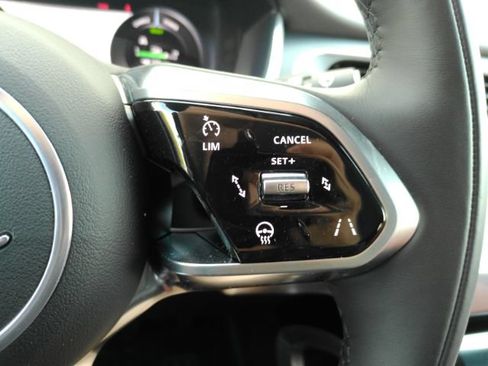 Used 2024 Jaguar I-PACE R-Dynamic HSE AWD/4WD image 38