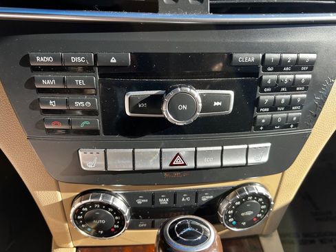 Used 2013 Mercedes-Benz C 300 4MATIC Sedan image 14