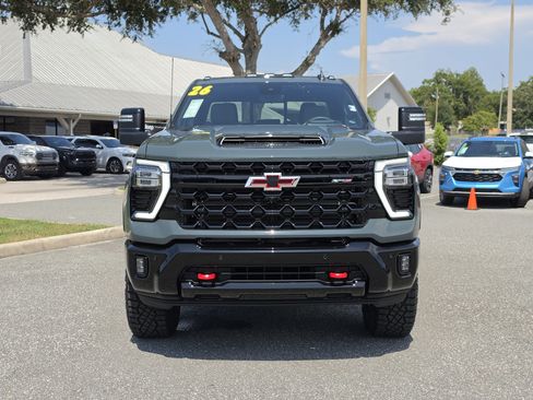 New 2026 Chevrolet Silverado 2500 ZR2 AWD/4WD image 12