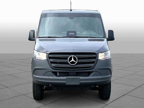 New 2025 Mercedes-Benz Sprinter 2500 image 3