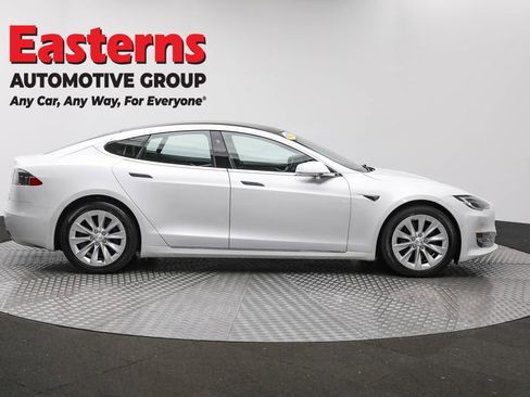 Used 2018 Tesla Model S 75D image 4