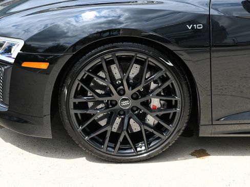 Used 2018 Audi R8 V10 plus AWD/4WD image 9