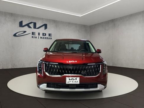 New 2026 Kia Carnival LXS FWD image 8
