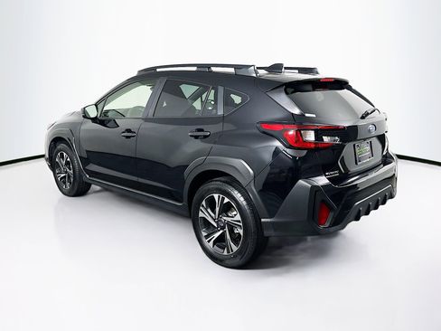 Used 2024 Subaru Crosstrek 2.0i Premium image 5