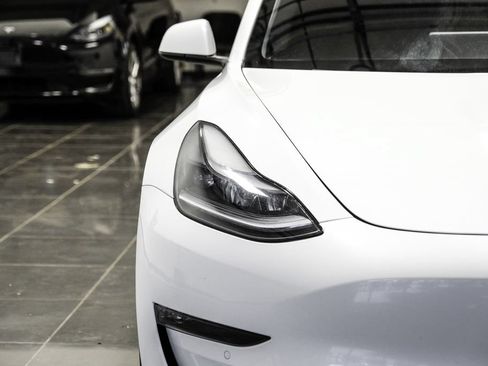Used 2022 Tesla Model 3 Long Range AWD/4WD image 49