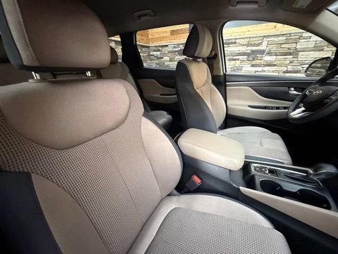 Used 2020 Hyundai Santa Fe SEL AWD/4WD image 16