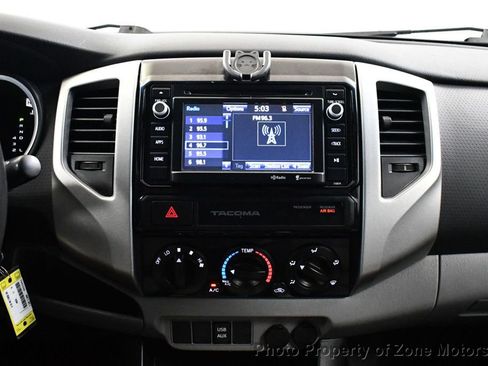 Used 2015 Toyota Tacoma PreRunner w/ SR5 Package RWD image 24