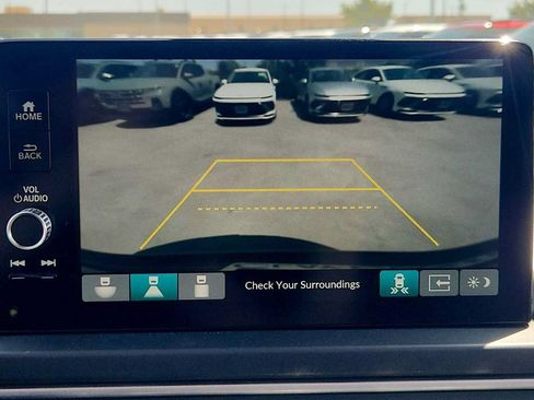 Used 2023 Honda Pilot EX-L image 15