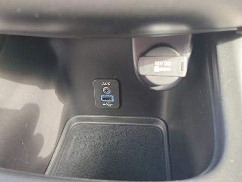 Used 2018 Dodge Journey GT image 34