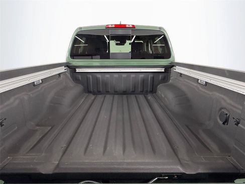 Used 2024 Nissan Frontier SL w/ Technology Package RWD image 39