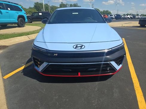 Used 2025 Hyundai Elantra N FWD image 2