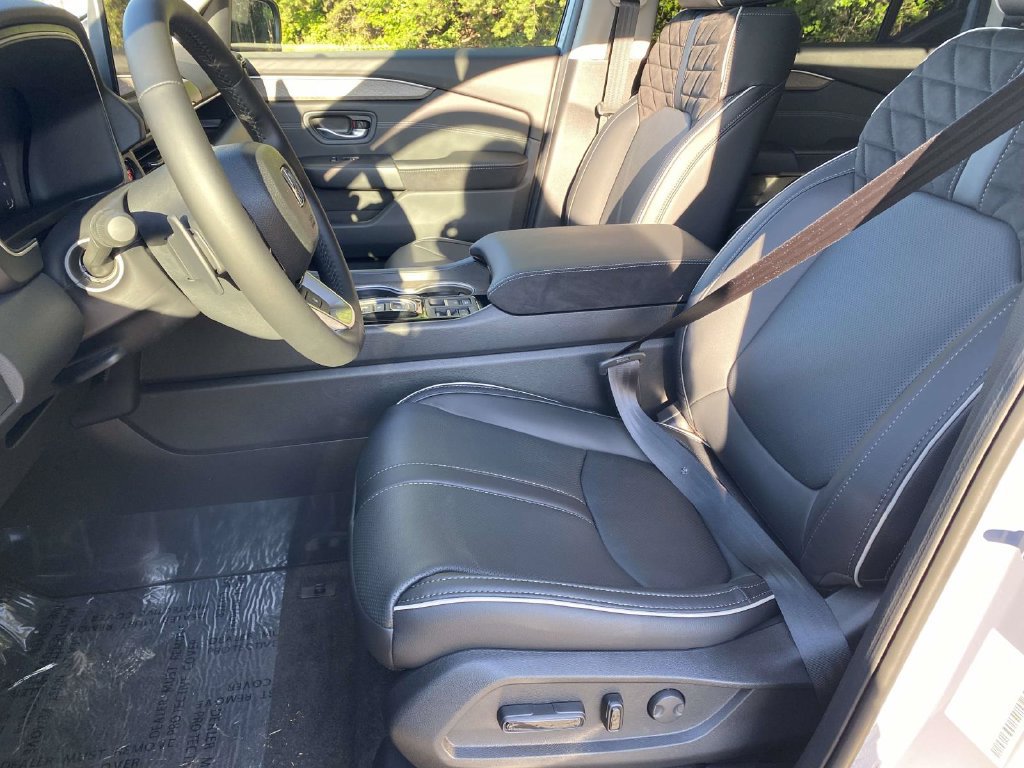 New 2026 Honda Pilot Elite image 14