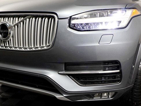 Used 2018 Volvo XC90 T6 Inscription w/ Convenience Package image 13