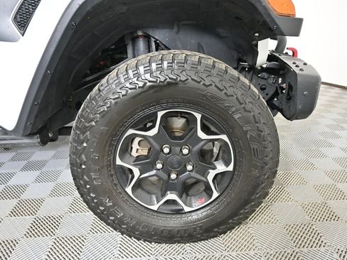 Used 2020 Jeep Wrangler Unlimited Rubicon w/ Quick Order Package 28Y Recon AWD/4WD image 11