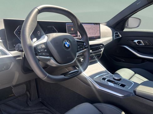 Used 2025 BMW 330i Sedan w/ Convenience Package image 24