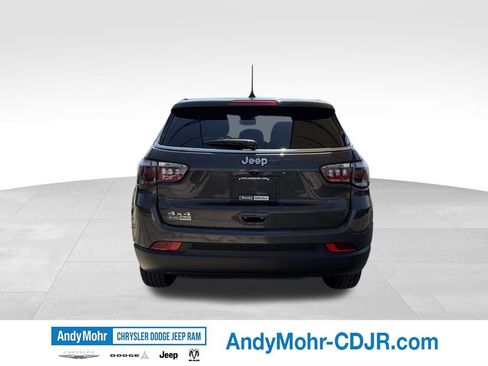 Used 2024 Jeep Compass Sport AWD/4WD image 6