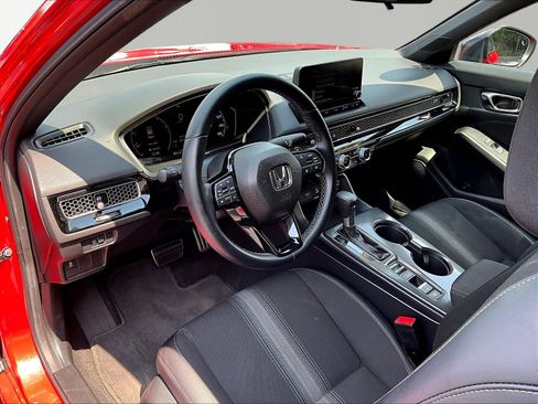 Used 2025 Honda Civic Sport image 16
