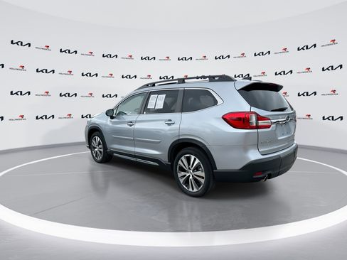 Used 2022 Subaru Ascent Limited w/ Technology Package image 6