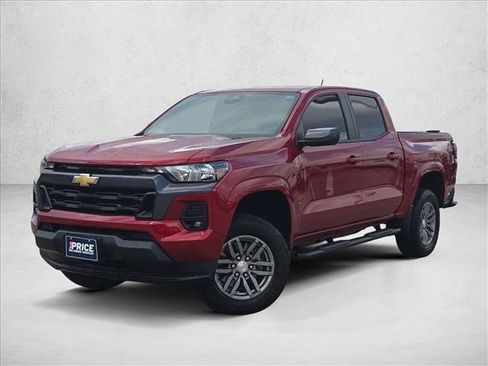 Used 2024 Chevrolet Colorado LT w/ LT Convenience Package image 1