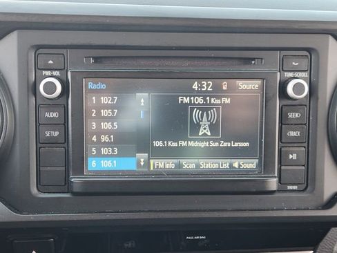 Used 2018 Toyota Tacoma SR w/ SR Convenience Package RWD image 12