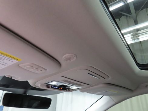 Used 2025 Lincoln Aviator Reserve w/ Jet Appearance Package image 30
