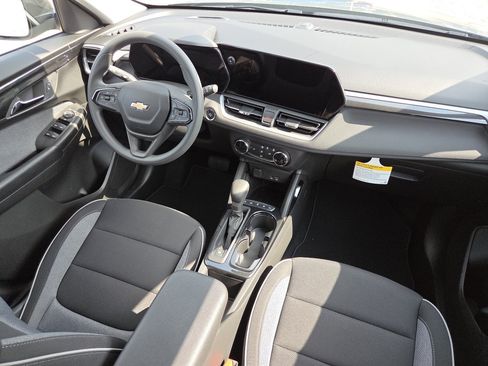 New 2026 Chevrolet TrailBlazer LS AWD/4WD image 22