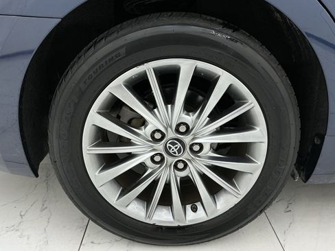 Used 2016 Toyota Avalon Limited w/ Toyota Safety Sense Package FWD image 48