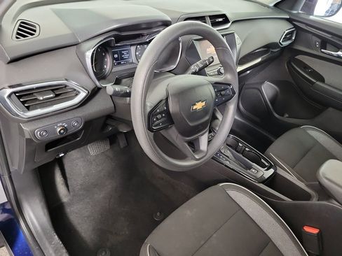 Used 2022 Chevrolet TrailBlazer LT image 10