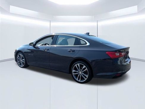 Used 2025 Chevrolet Malibu LT FWD image 8