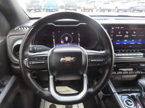 Used 2023 Chevrolet Colorado LT w/ LT Convenience Package II image 32