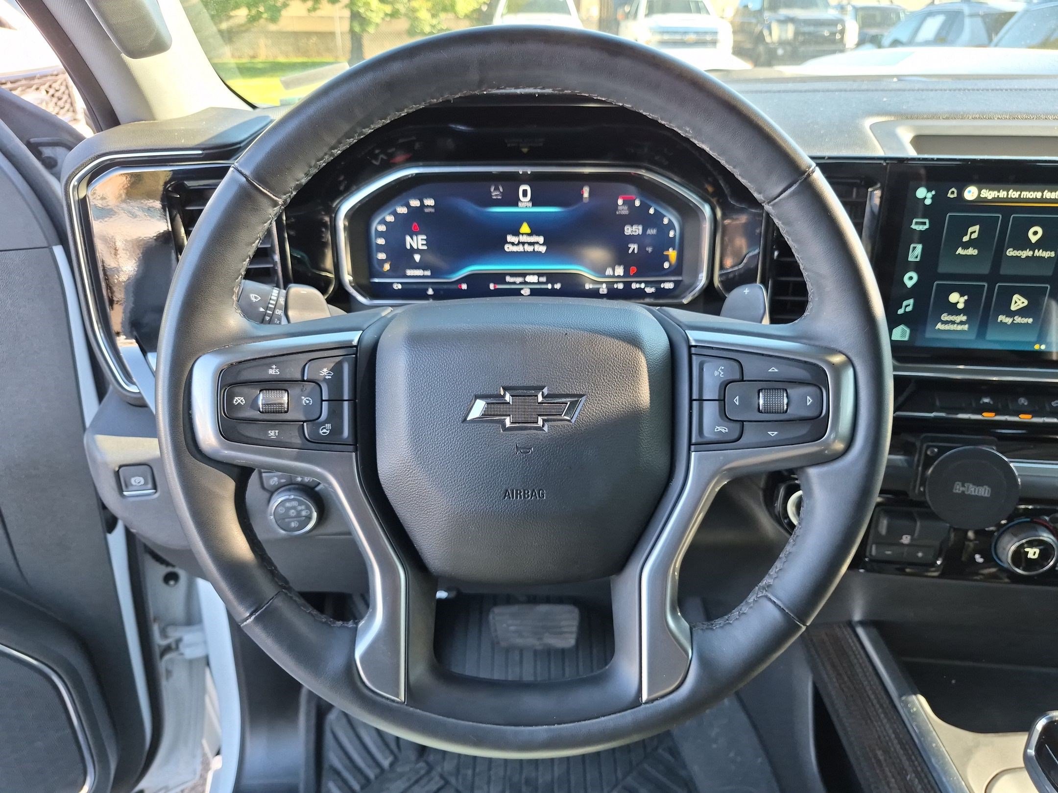 Used 2025 Chevrolet Silverado 1500 LT Trail Boss w/ Convenience Package II AWD/4WD image 19