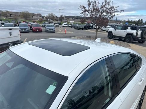 Used 2023 Honda Accord Touring image 13
