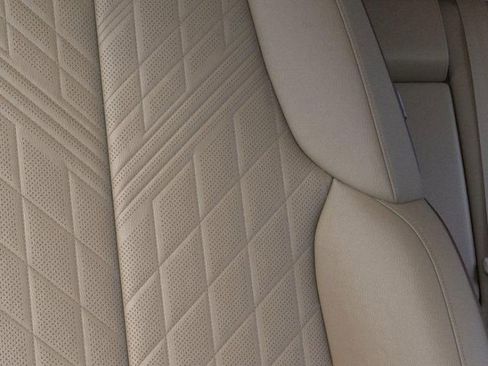 New 2026 Cadillac Lyriq V w/ Exterior Carbon Fiber Package image 21