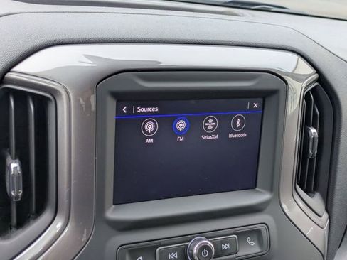 Used 2023 Chevrolet Silverado 1500 Custom Trail Boss image 22