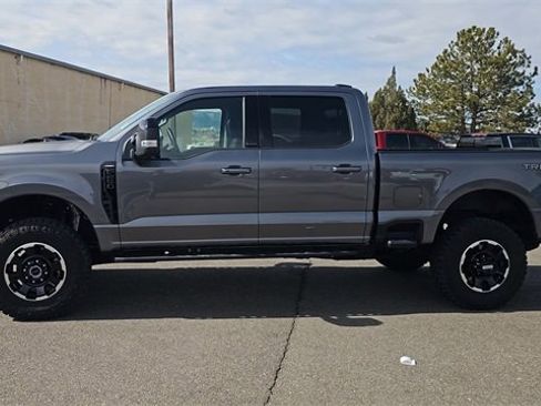 Used 2025 Ford F250 Lariat w/ Lariat Ultimate Package image 5