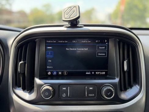 Used 2021 Chevrolet Colorado LT w/ Fleet Safety Package RWD image 18