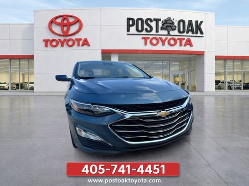 Used 2025 Chevrolet Malibu LT FWD image 9